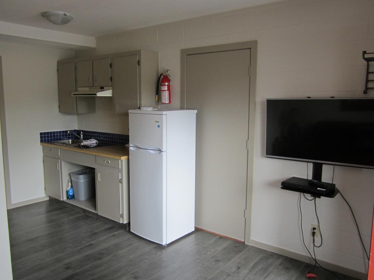 בלו ריבר Saddle Mountain Lodge מראה חיצוני תמונה